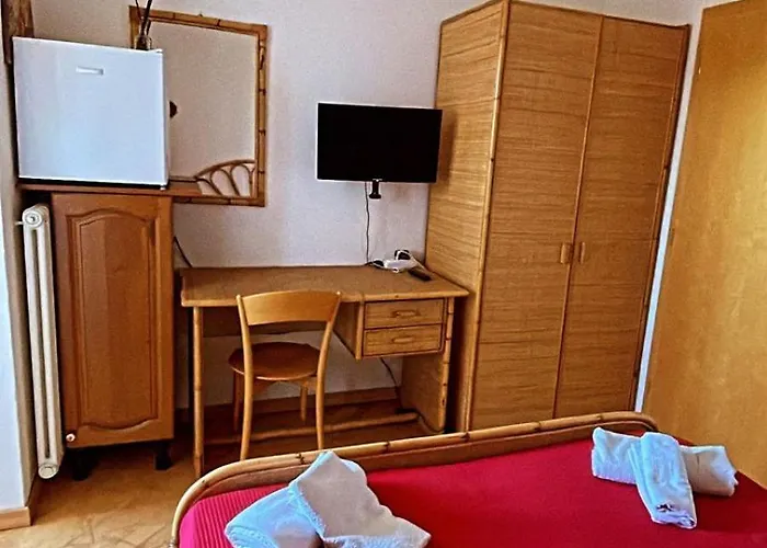 Pineta Mare לינה וארוחת בוקר