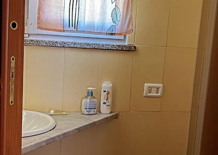 לינה וארוחת בוקר Pineta Mare 3*