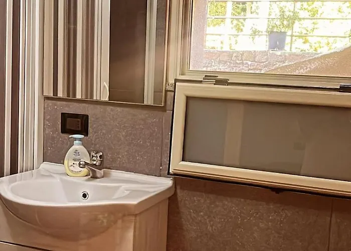 Pineta Mare לינה וארוחת בוקר למזיה טרמה